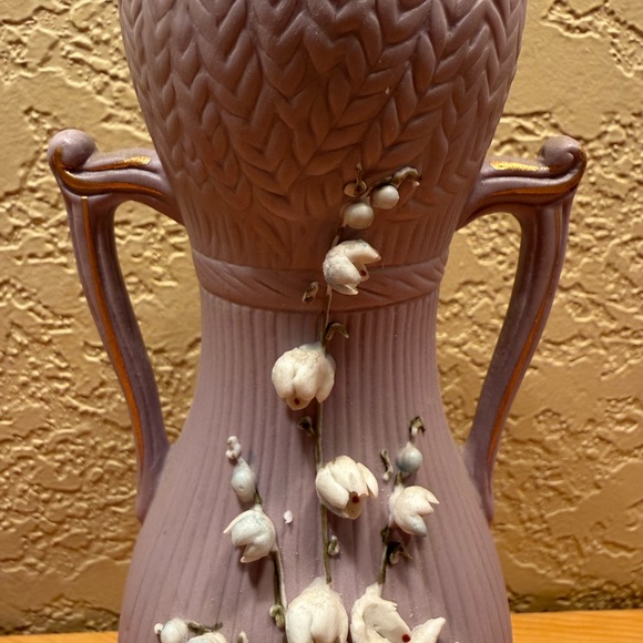 Vintage Lefton China Hand Painted Purple Bud Vase with Gold Accents - Picture 3 of 15